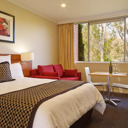 Parkview Motor Inn And Apartments Уангарата Екстериор снимка