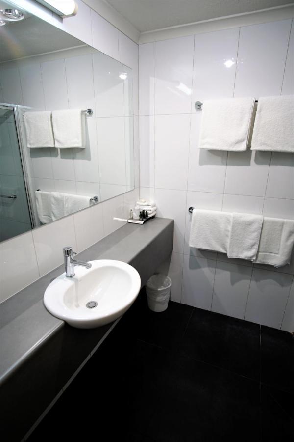 Parkview Motor Inn And Apartments Уангарата Екстериор снимка