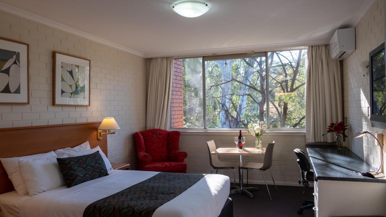 Parkview Motor Inn And Apartments Уангарата Екстериор снимка