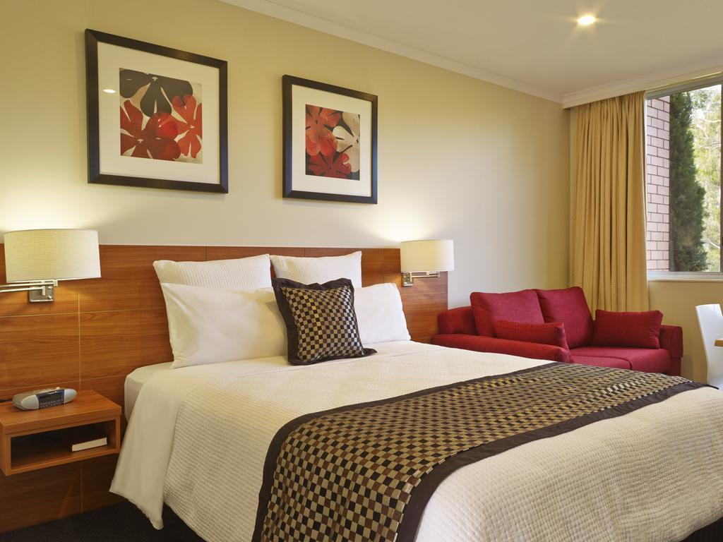 Parkview Motor Inn And Apartments Уангарата Екстериор снимка