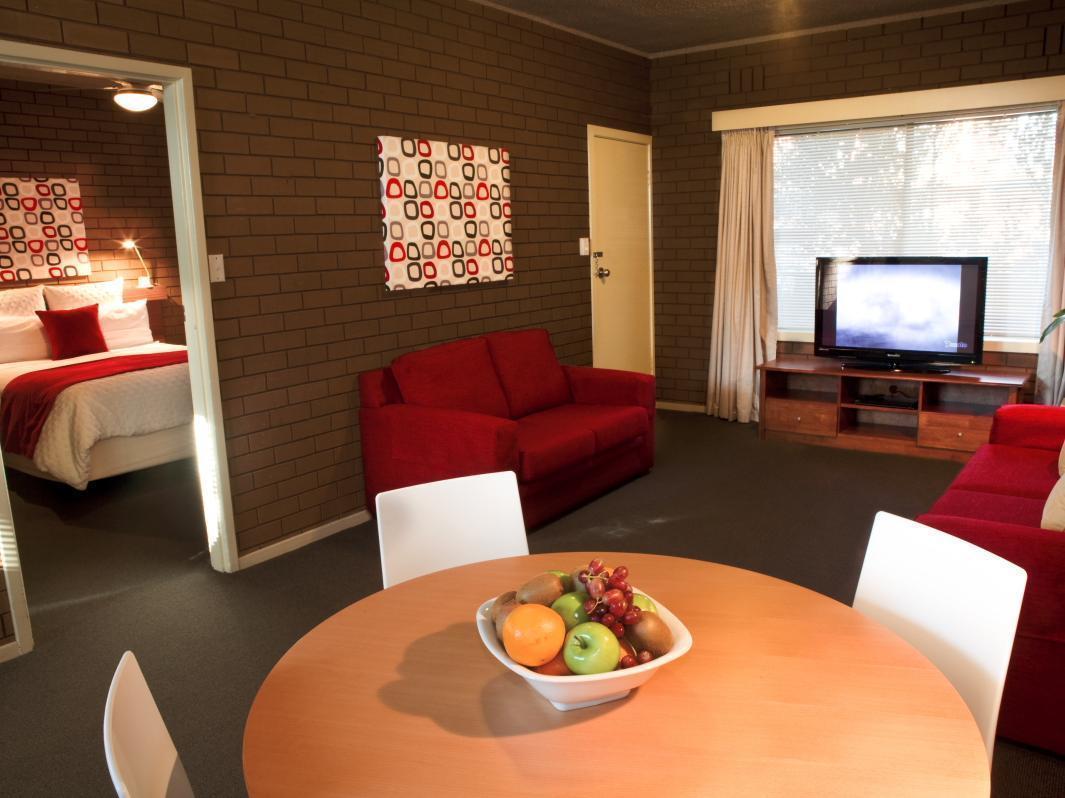 Parkview Motor Inn And Apartments Уангарата Екстериор снимка