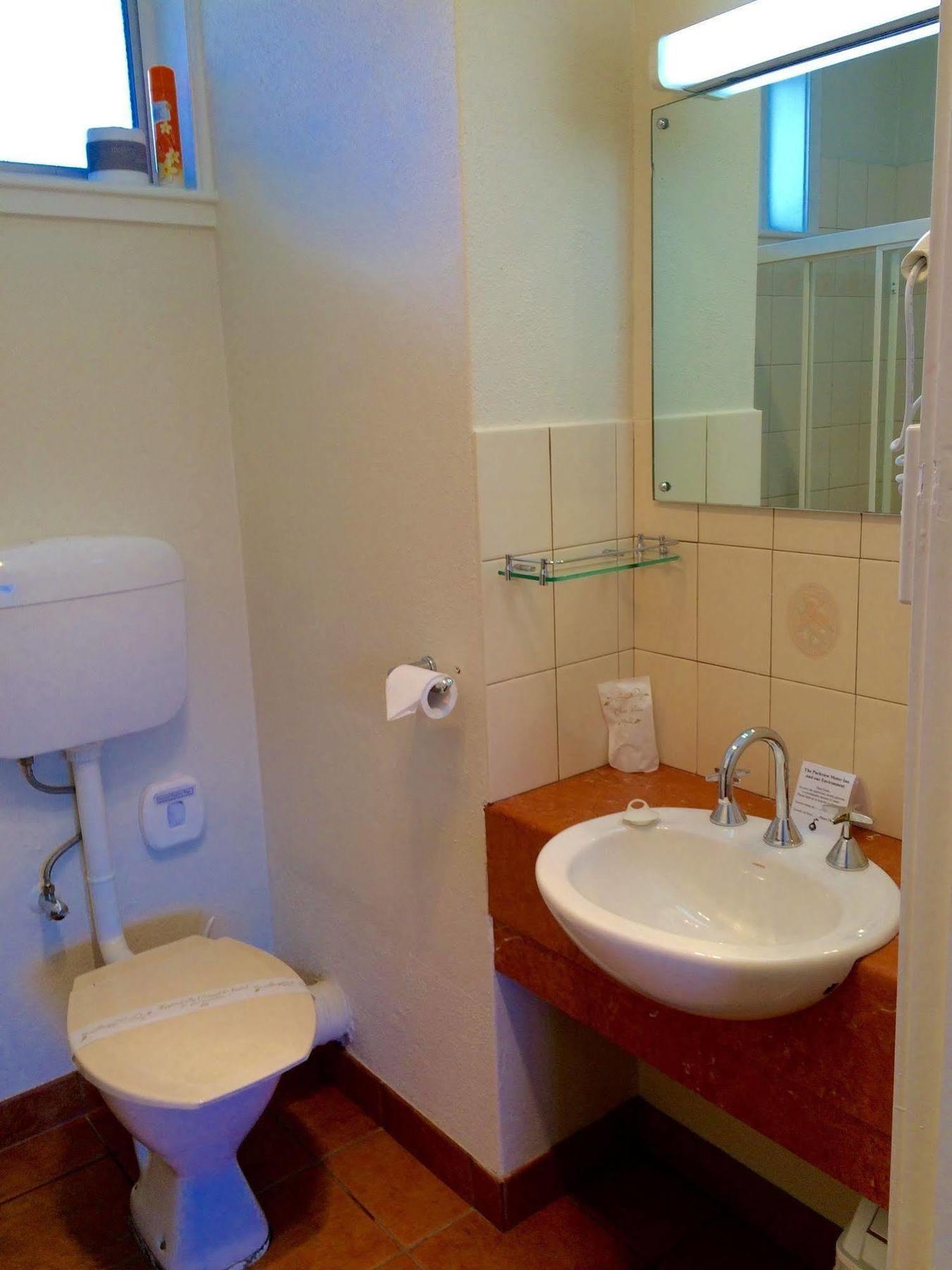 Parkview Motor Inn And Apartments Уангарата Екстериор снимка